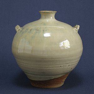 灰釉耳付一輪生
