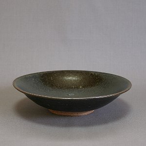 玄釉七寸浅鉢