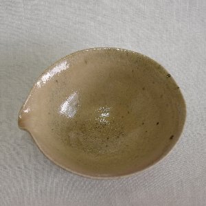 灰釉片口鉢2