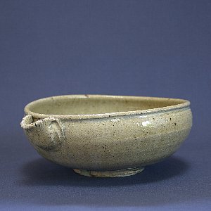 灰釉片口鉢1