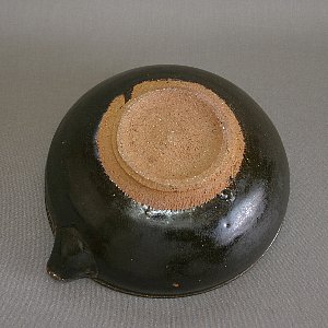 玄釉片口鉢2