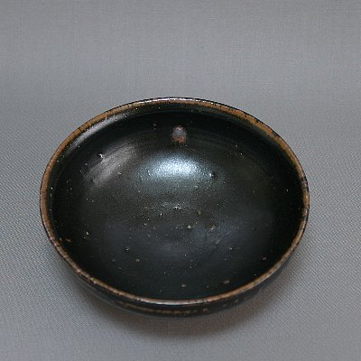 玄釉浅鉢1