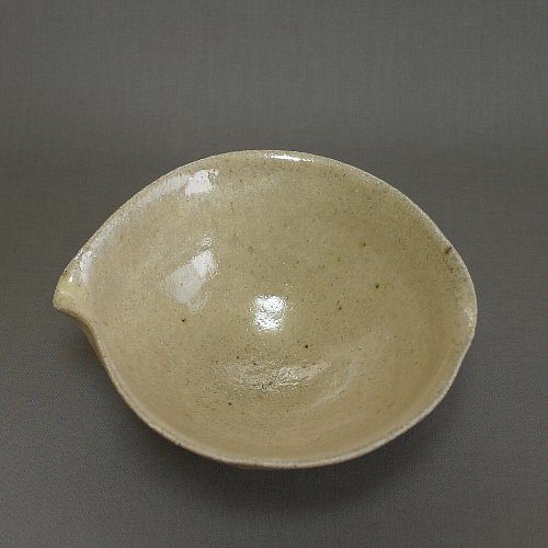 灰釉片口鉢2